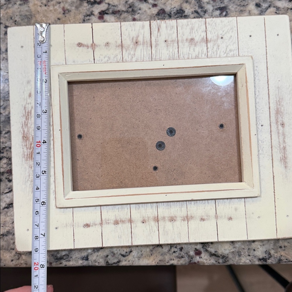 Rustic Cream Photo Frame - Picture 2 of 3